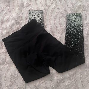 Black leggings